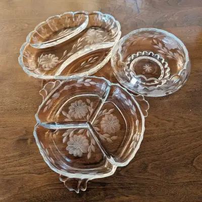 Vintage W J. Hughes Corn Flower Candy/ Trinket Dishes, View more