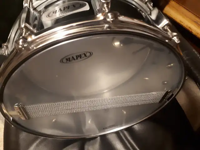 LOW PRICED CHROME SNARE DRUMS MAPEX VENUS 6.5 X 14 WESTBURY in Drums & Percussion in Chatham-Kent - Image 6