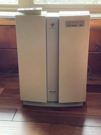 Sharp Air Purifier. Hepa and carbon filters. 16 w x 9 d x 22 h.