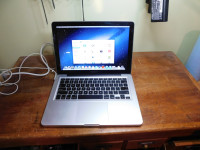 MacBook PRO 2009 14"  Core 2 Duo 160GB 2GB Mountain Lion 10.8.5