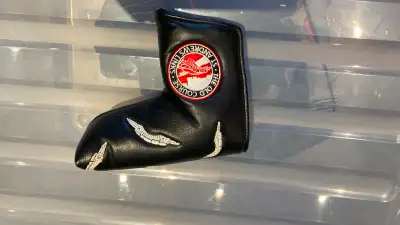 St. Andrew’s Old Course blade putter cover, View more