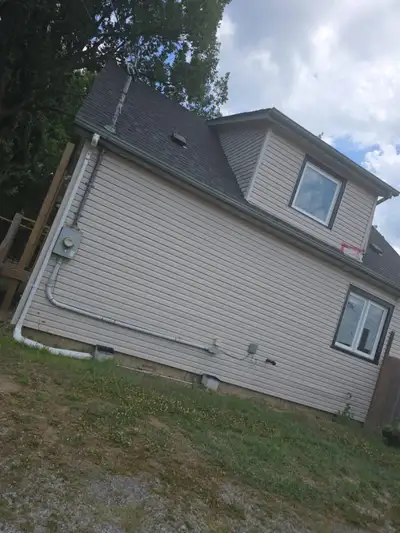 Short Rental /  Full Home /  3Bd 2 bath / Niagara on the lake, View more