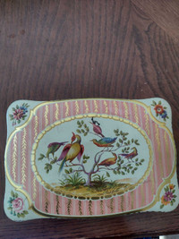 Vintage Cookie Tin