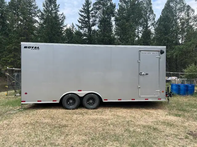 2026 royal 22'x8' enclosed trailer in Cargo & Utility Trailers in Cranbrook - Image 3