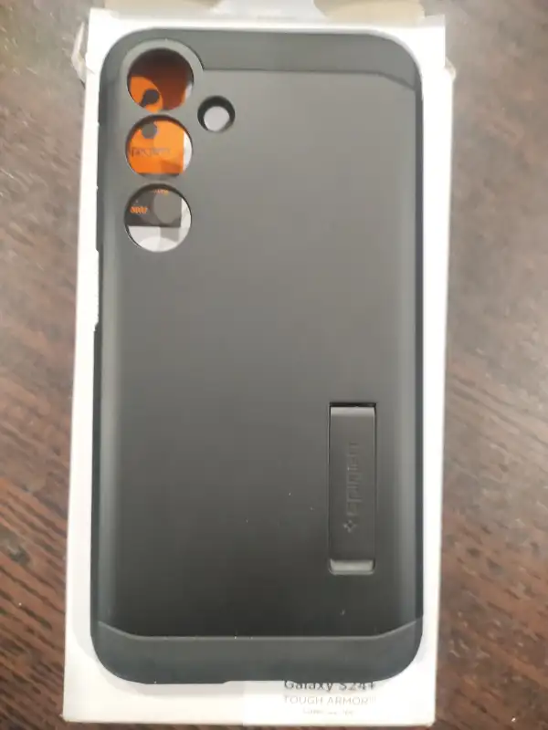 Spigen tough armour case for Samsung s24 plus in Cell Phone Accessories in St. Catharines - Image 3