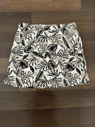 Granby :   Jupes (short)  culottes neuves pour femme, View more