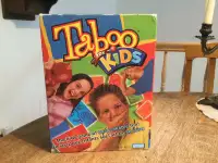 TABOO  KIDS jeu GAME bilingue  l art de se taire an 2004 Rare
