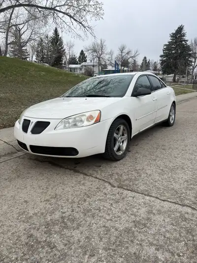 Starts runs and drives great no issues. Great on gas. Reliable decent sedan. Brand new wheel front l...