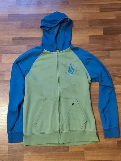 mens volcom XL sweater, View more