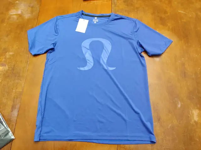 (excellent christmas gift) new LULU Lemon shirts in Men's in Victoria - Image 2