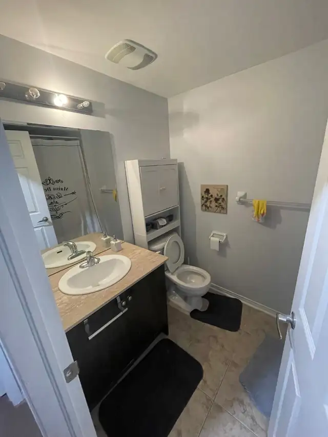 1 Bedroom for rent  Lovely Townhome by the Lake TTC at doorstep63804735474819124