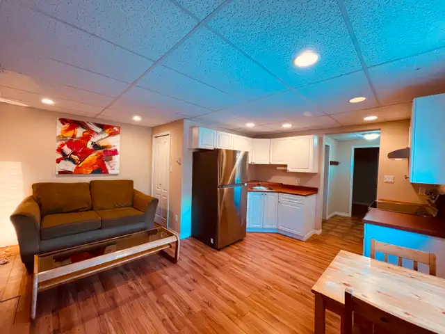 Executive Suite in Downtown Smithers in Short Term Rentals in Terrace - Image 2