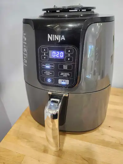 Air Fryer NINJA AF101C 3.8L, View more