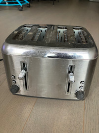 Used Black and Decker Bread toaster