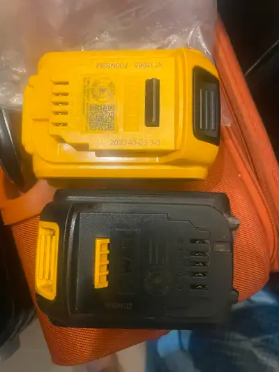 Good condition, moving and don’t need them