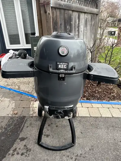 Broil King Keg Charcoal Grill – Works Fantastic! , View more