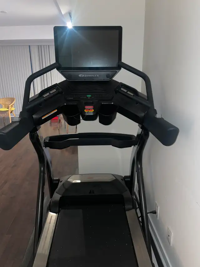 BowFlex Treadmill 2263009267341825121