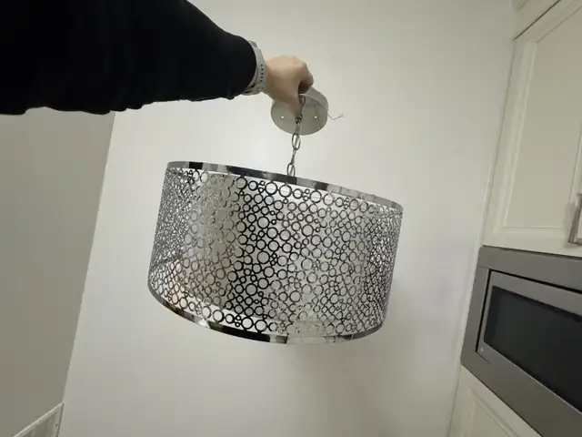 Chrome Round Chandelier in Indoor Lighting & Fans in City of Toronto - Image 5