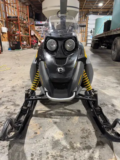 2006 Ski Doo Freestyle 300. In Great Shape. Electric Start, and Reverse. Starts every time and is re...