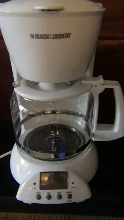 Black and Decker 12-cup Coffee Maker, View more