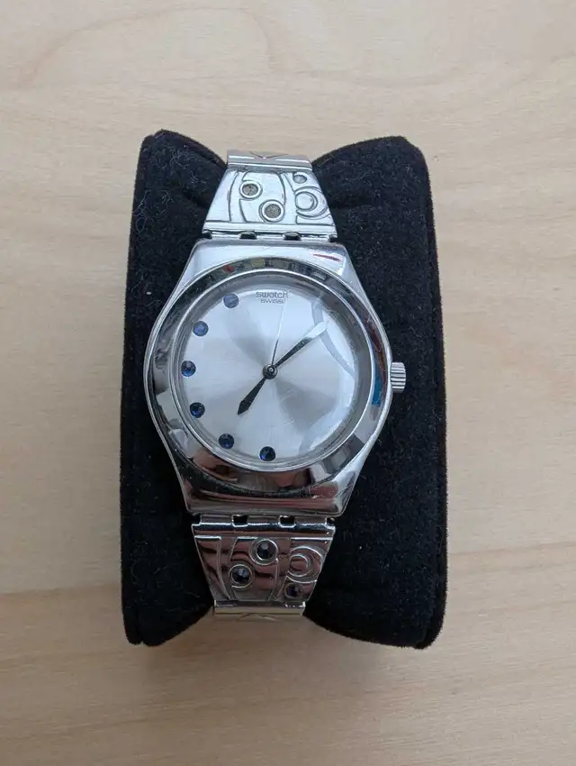 Swatch women watch  in Jewellery & Watches in Longueuil / South Shore - Image 2