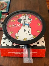 101 Dalmatian’s pendulum wall clock