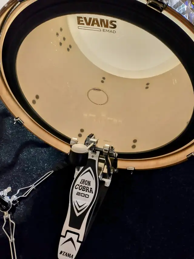 REDUCED!!! TAMA SuperStar Classic Maple Drumset/Zildjian Cymbals in Drums & Percussion in Edmundston - Image 6