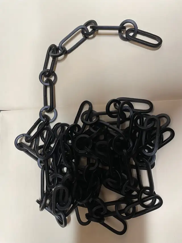 FOR SALE decorative chain 10ft in Hobbies & Crafts in Barrie - Image 2