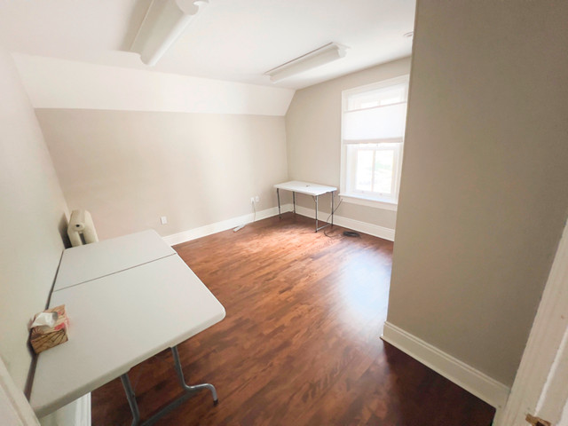 OFFICE / STUDIO FOR RENT - PORT CREDIT in Commercial & Office Space for Rent in Mississauga / Peel Region - Image 2