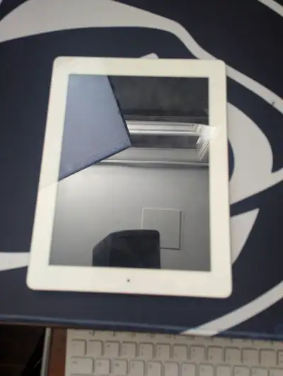 iPad 3rd Gen/A1416 16 GB, View more