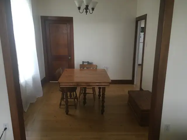 Bright, spacious apartment in the heart of Chester. in Short Term Rentals in Bridgewater - Image 5