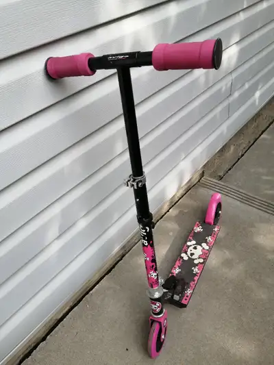 SCOOTER, View more