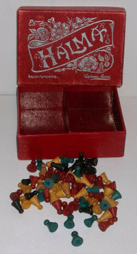 Vintage Halma Box and Playing Pieces (Defiance Series British)