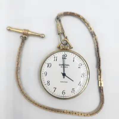 Like new vintage Cardinal Pocket Watch, excellent condition a great item for any collector