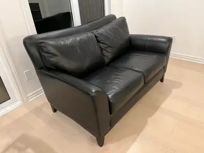 Black Leather loveseat made by Palliser available for pickup. Retail price for this pieces was about...