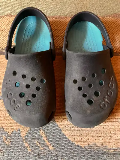 Sandales Crocs pour enfants gr. 11 / Crocs kids sandals, View more