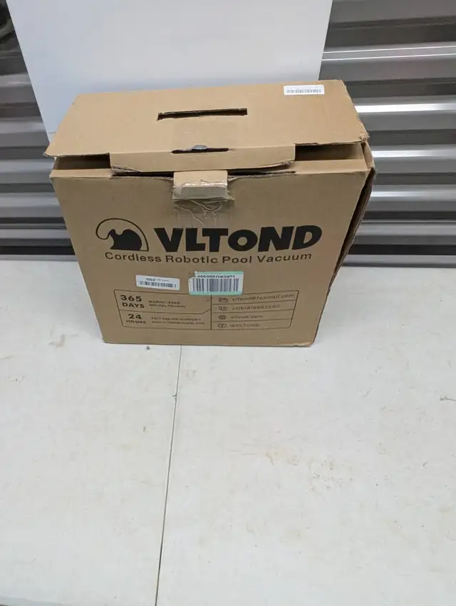 Vltond Cordless Robotic Pool Vacuum in Hot Tubs & Pools in City of Toronto - Image 4