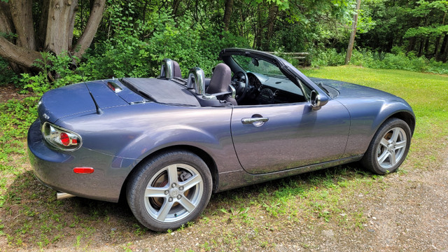 Mazda MX5 Miata in Cars & Trucks in Ottawa - Image 2