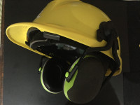 3M Safety Helmet w/ Noise Cancellation