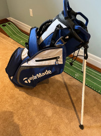 NEW - TaylorMade Golf Bag 
