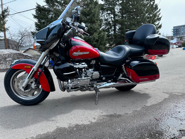 Honda Valkyrie Interstate in Touring in Québec City - Image 3