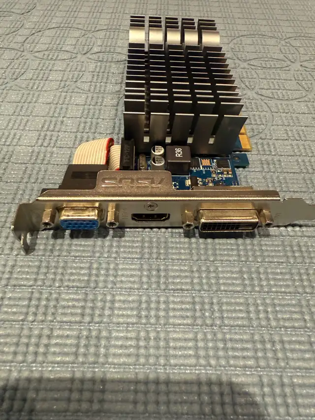 ASUS GT730 2GB Graphics Card in System Components in Guelph - Image 4