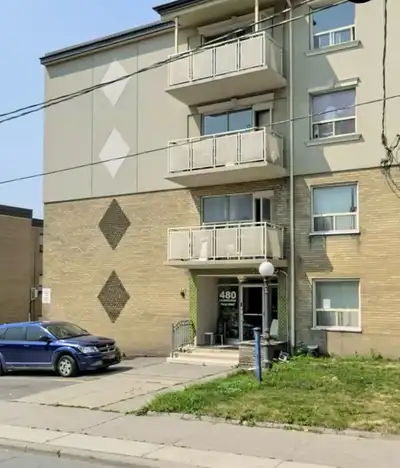 1 Bedroom Apt for rent Call for details 647-222-7372 Eglinton/Caledonia Area