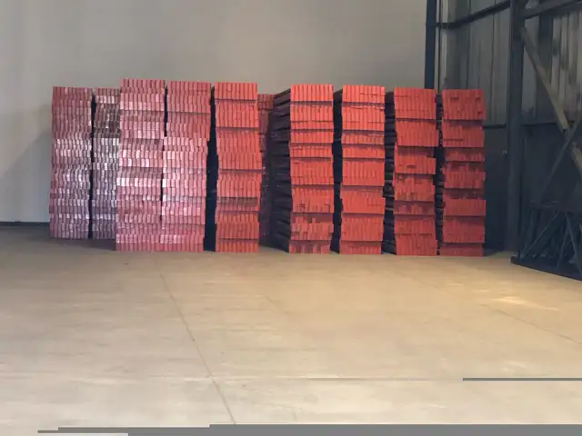 REDUCED TO CLEAR. PALLET RACKING in Industrial Shelving & Racking in Oakville / Halton Region - Image 5