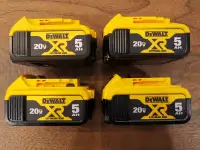 DeWalt DCB205 20V Max XR 5AH Battery (Brand New)