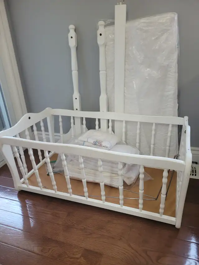 Vintage Baby Cradle with Bedding in Cribs in Trenton - Image 9