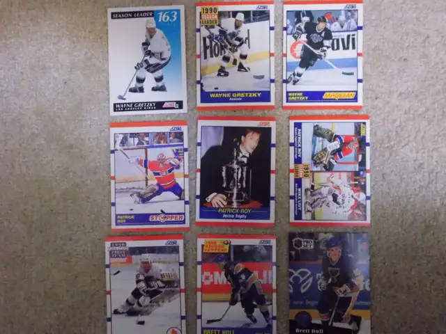 9 Wayne Gretzky, Roy, Hull Hockey cards in Arts & Collectibles in Markham / York Region - Image 2