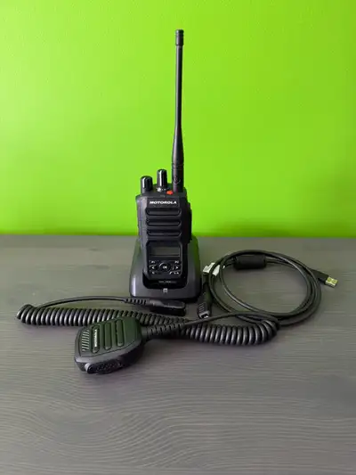 Motorola R5 Radio, View more