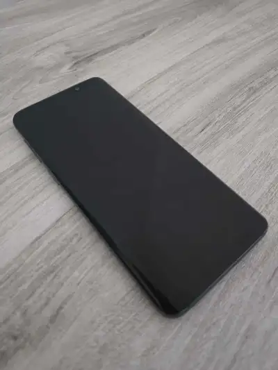 Samsung S9 64GB Unlocked, View more