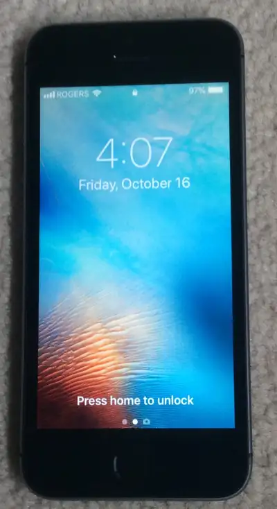 iPhone 5s, lightly used, View more